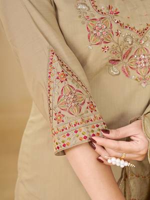 Embroidered cotton kurta with pant & dupatta set for women 4