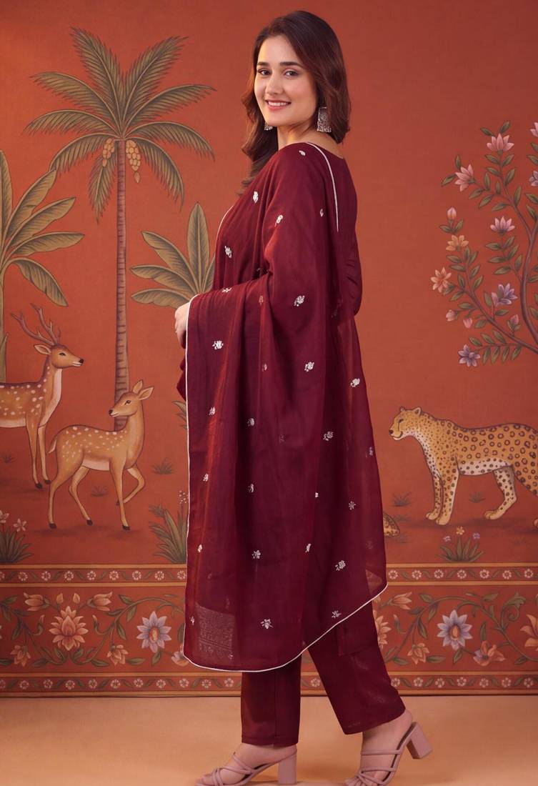 Maroon silk blend embroidered churidar set