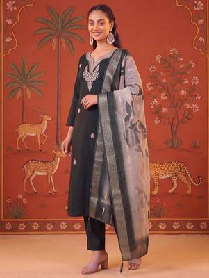 Dark-green silk blend embroidered churidar set 1