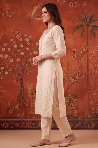 Off-white chanderi silk embroidered churidar set