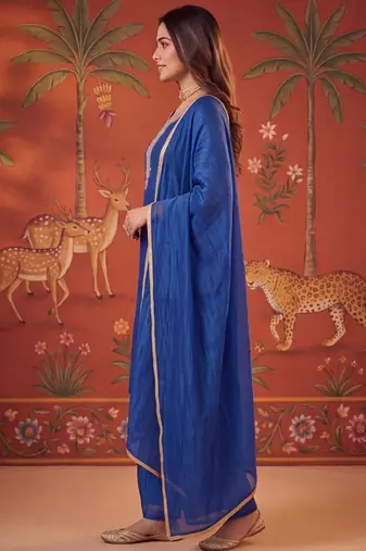 Royal-blue silk blend embroidered churidar set