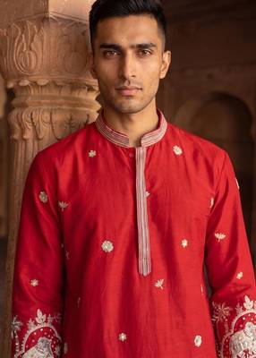 Rani green cotton kurta pant set with embroidery, sequence and hand work 2
