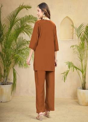 Heavy rayon kurta pant stitched 2
