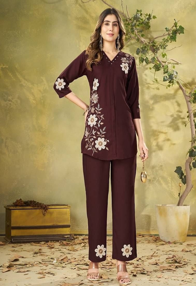 Heavy rayon kurta pant stitched