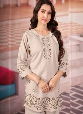 Heavy rayon kurta pant stitched 3