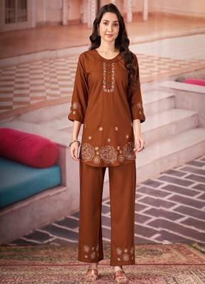 Heavy rayon kurta pant stitched 1