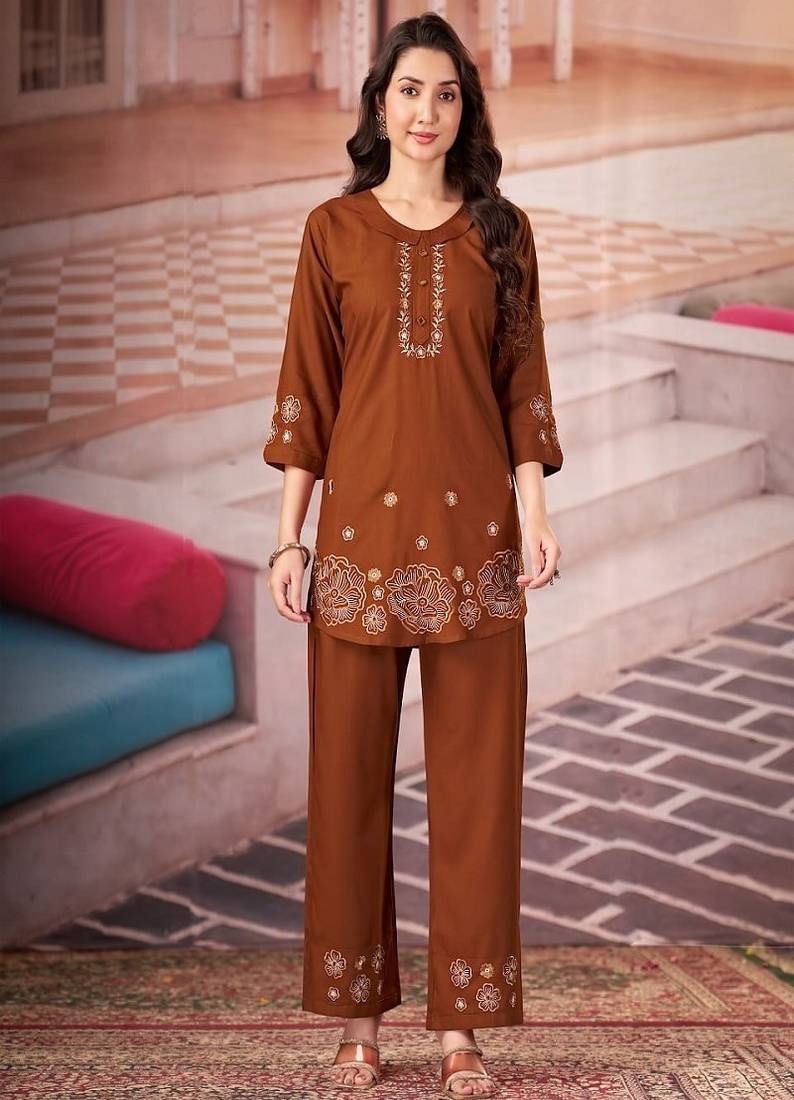 Heavy rayon kurta pant stitched