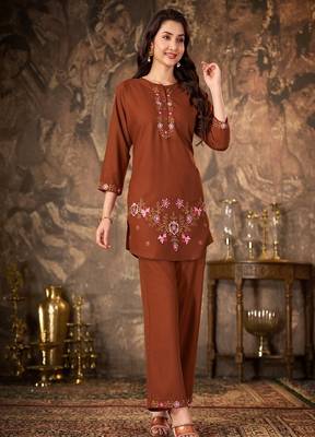 Heavy rayon kurta pant stitched 1