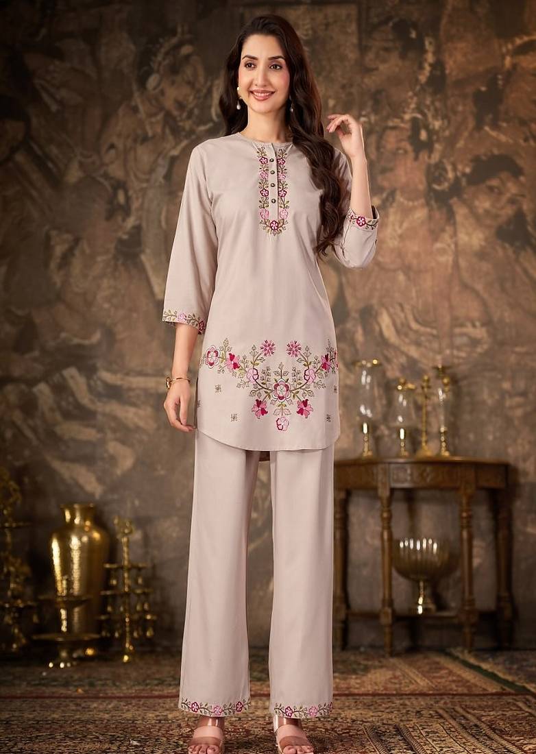Heavy rayon kurta pant stitched