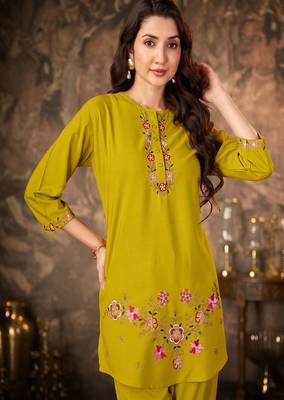 Heavy rayon kurta pant stitched 3