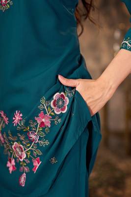 Heavy rayon kurta pant stitched 4