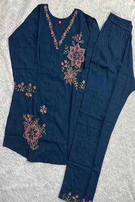 Heavy rayon kurta pant stitched 5