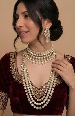 Ivorykundan multi-layered bridal necklace set 1