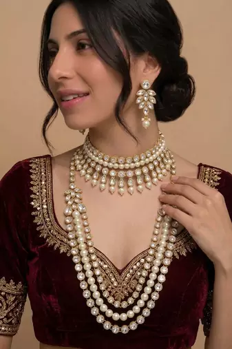 Ivorykundan multi-layered bridal necklace set