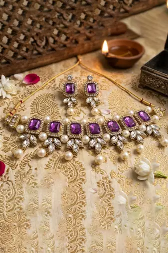 Purple stone kundan choker set with earrings