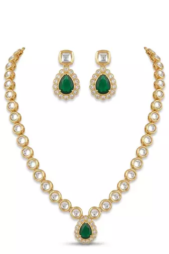 Emerald drop kundan solitaire necklace set