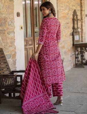Red printed pure cotton kurta trouser dupatta set 5