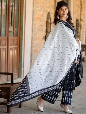 Black printed pure cotton kurta trouser dupatta set 3