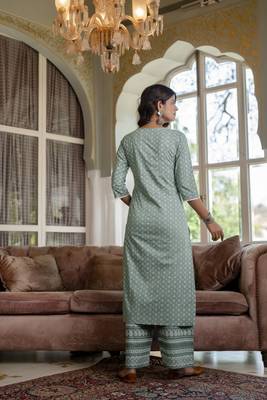 Green printed pure cotton kurta trouser dupatta set 5
