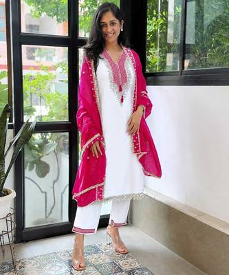 White pure chinon mirror work top pant suit 2