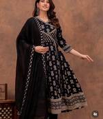 Black cotton floral printed ethnic kurta set with dupatta
