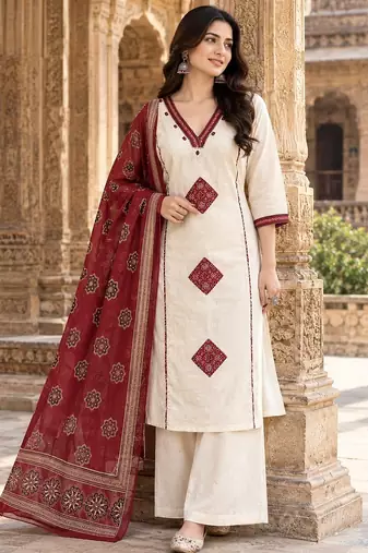 Off-white cotton printed patch work ethnic kurta set with dupatta
