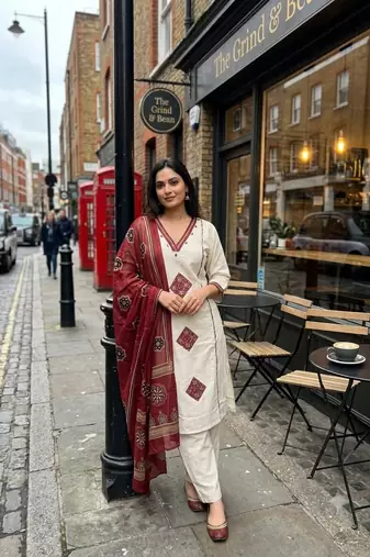 Off-white cotton printed patch work ethnic kurta set with dupatta