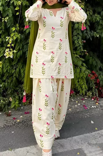 Off-white cotton floral printed ethnic kurta set with dupatta