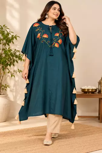 Gotta work kaftan set