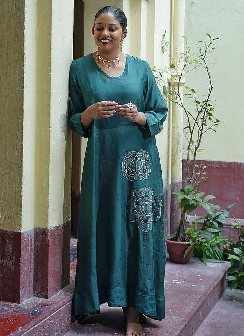 Applique maxi dress