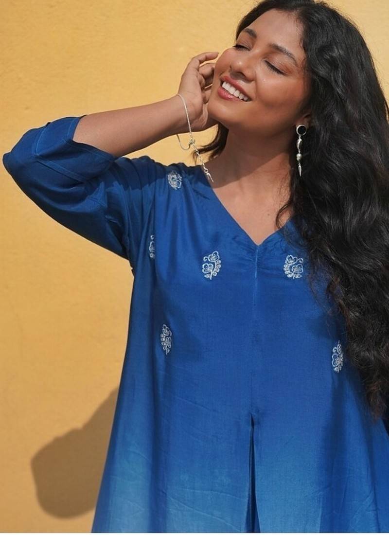 Blue  ombre kurti set