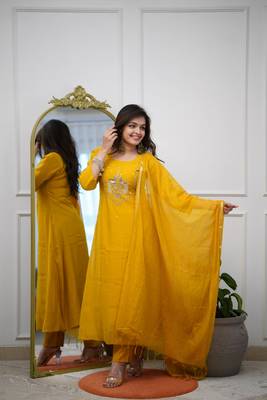  Chanderi Embroidery Work Flared Kurta Pant and Dupatta Set 1