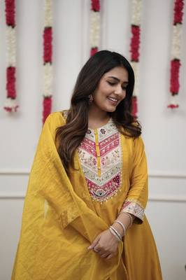  Chanderi Embroidery Work Flared Kurta Pant and Dupatta Set 5
