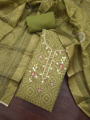 green color shimmer cotton linen fabric designer ethnic ceremonial suit for ethnic looks 2