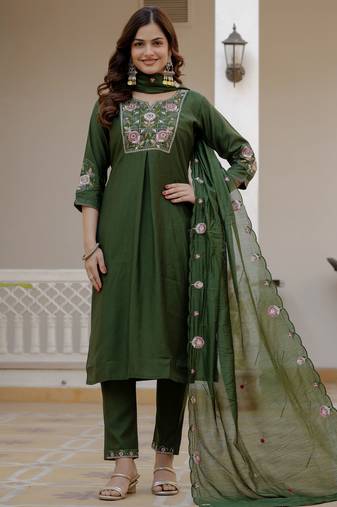 Green color viscose silk fabric embroidered work kurta set