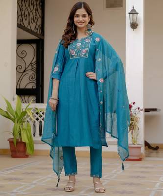 Firozi color viscose silk fabric embroidered work kurta set 1