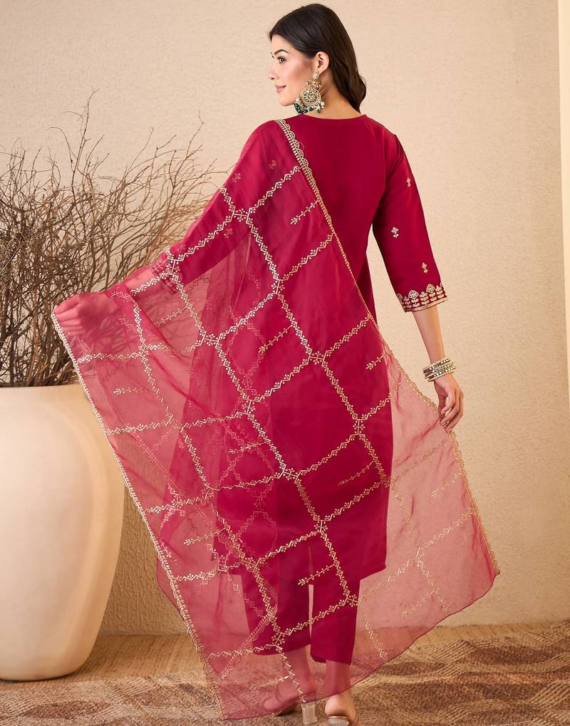 Pink color smart and fancy silk blend embroidered readymade salwar kameez
