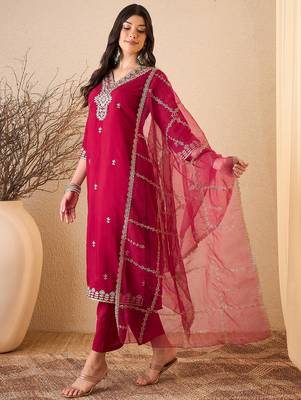 Pink color smart and fancy silk blend embroidered readymade salwar kameez 4
