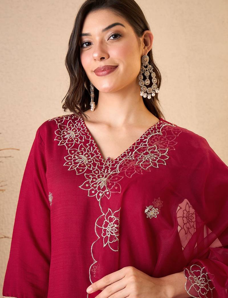 Pink color smart and fancy silk blend embroidered readymade salwar kameez