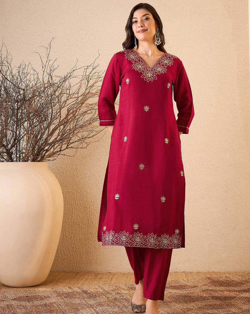 Pink color smart and fancy silk blend embroidered readymade salwar kameez