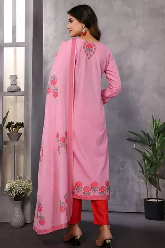 Pink color smart and stylish cotton fabric elegant kurta set