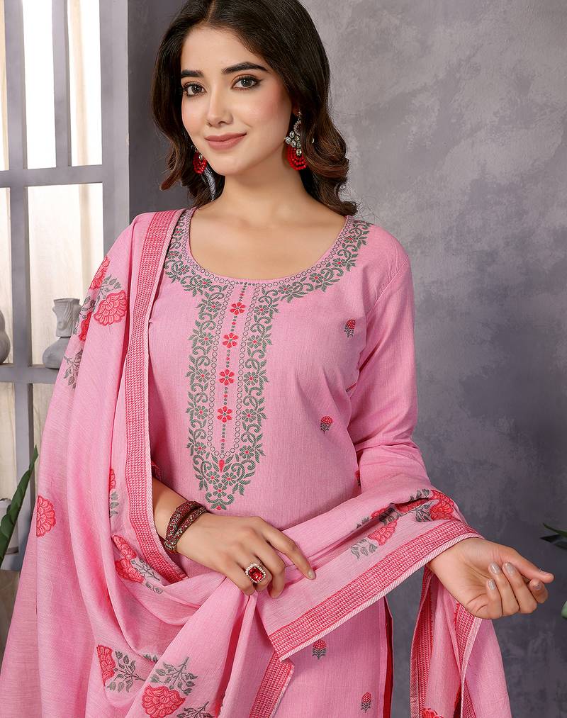 Pink color smart and stylish cotton fabric elegant kurta set