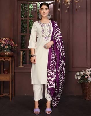 Beige color smart and stylish cotton fabric elegant kurta set 1