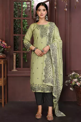 Olive green color smart and stylish cotton fabric elegant kurta set
