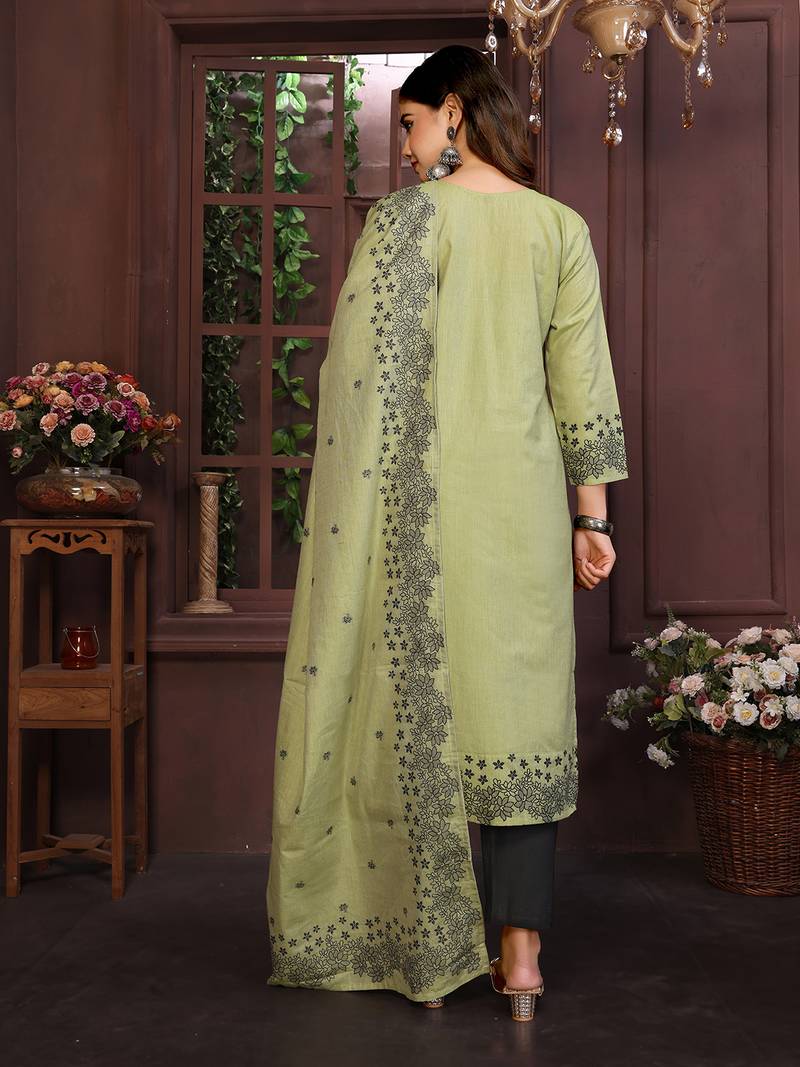 Olive green color smart and stylish cotton fabric elegant kurta set