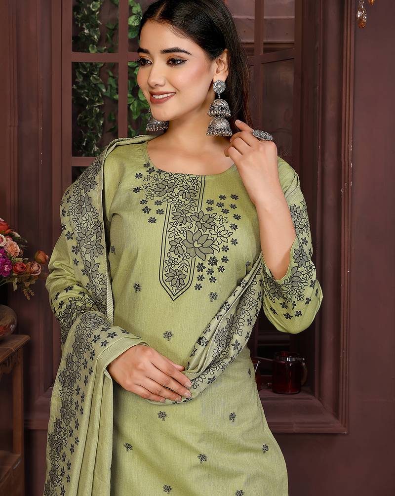 Olive green color smart and stylish cotton fabric elegant kurta set