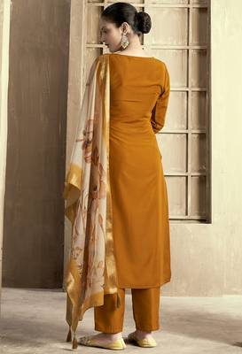 Mustard color smart and stylish chanderi fabric elegant kurta set 2