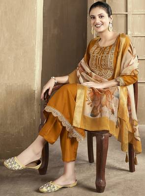 Mustard color smart and stylish chanderi fabric elegant kurta set 5