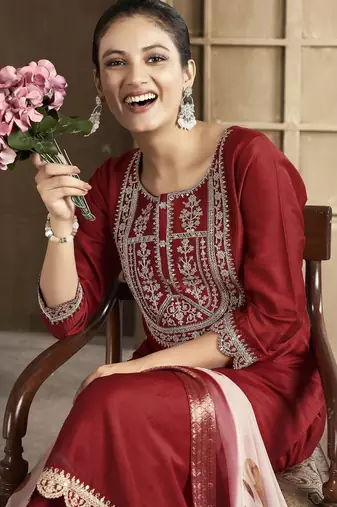 Maroon color smart and stylish chanderi fabric elegant kurta set