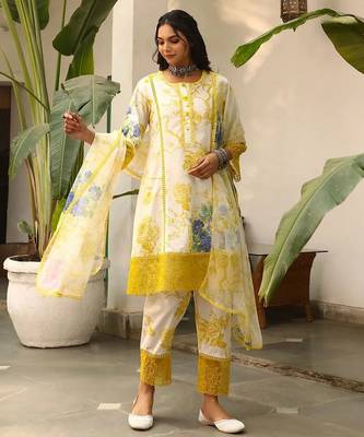 Yellow color smart and stylish viscose fabric elegant kurta set 2